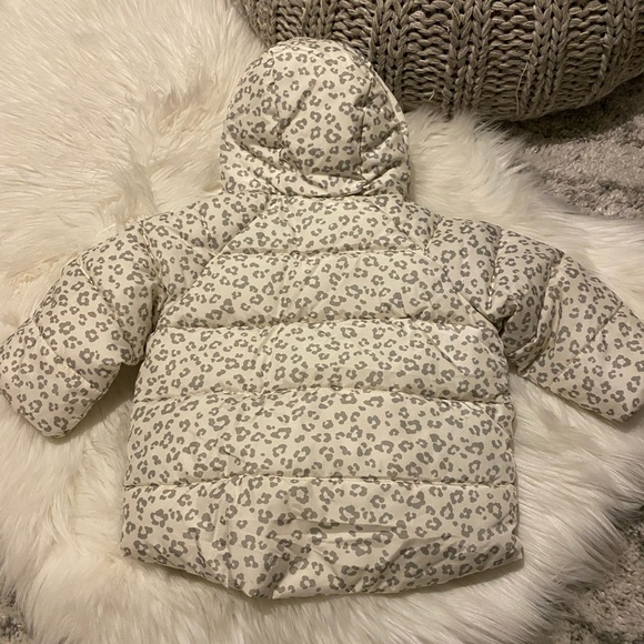Baby Girl’s Gap Jacket, 6-12 mo - Picture 4 of 4